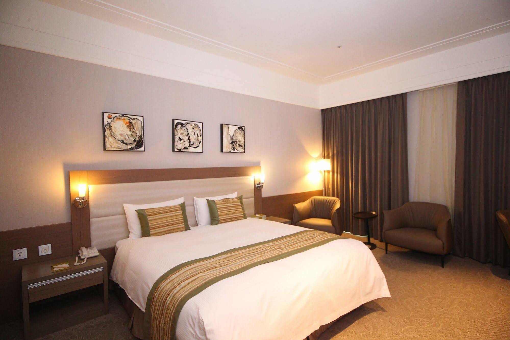 Grace Hotel Zhonghe Zhonghe  Eksteriør bilde